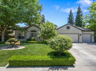 5533 W Perez Ave, Visalia, CA 93291