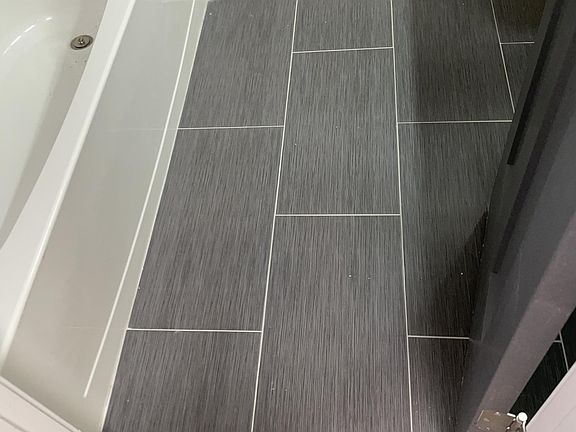 2nd image of 3300 Silina Dr