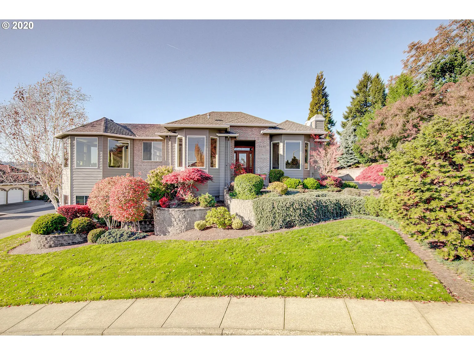1583 Snowbird Dr NW photo 1
