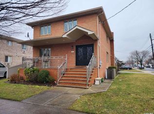 19917 111th Ave, Saint Albans, NY 11412