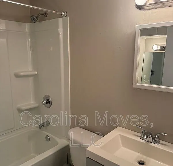 2530 E North St #2-H — Photo 15