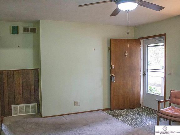 3rd image of 7525 S 22nd St