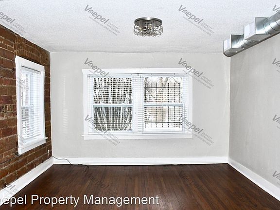 2nd image of 4042 Locust St #2N