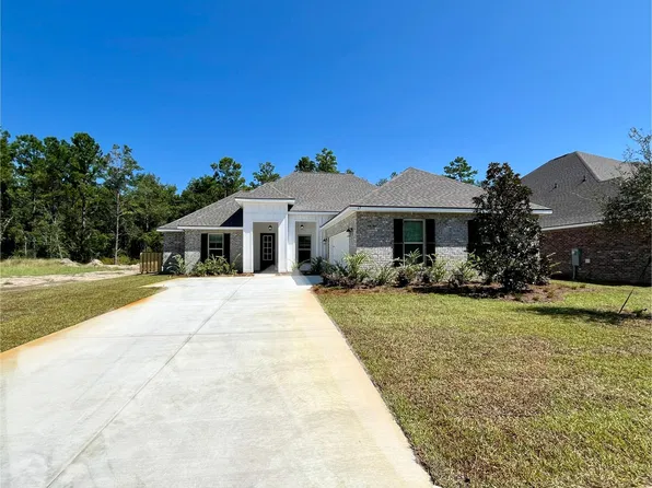 67 Constellation Ave, Freeport, FL 32439