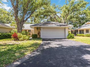 269 Southampton Dr, Venice, FL 34293