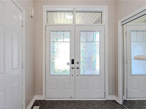 4th image of 3896 Tufgar Cres