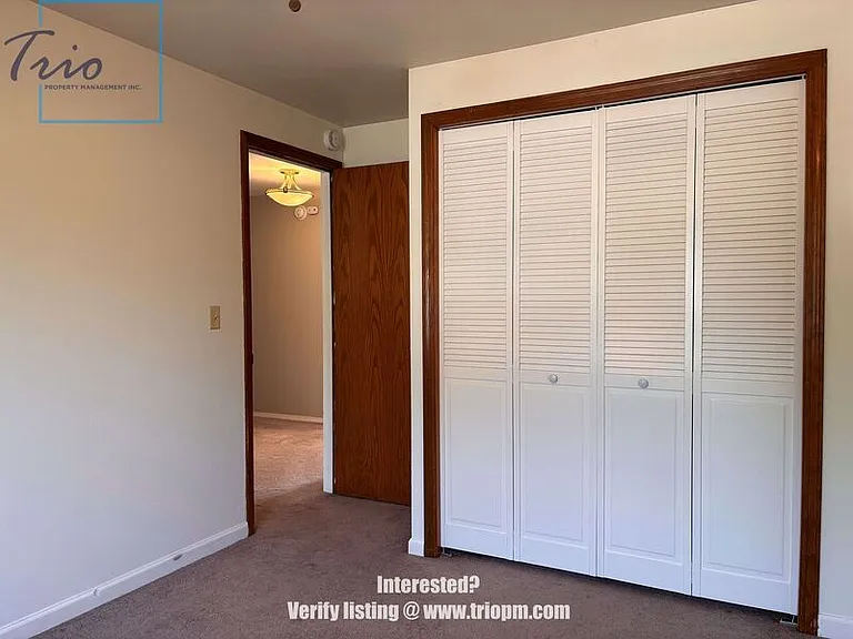 694 Driftwood Dr — Photo 9