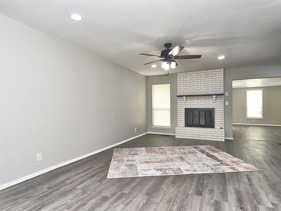 3rd image of 1418 S 122nd East Ave