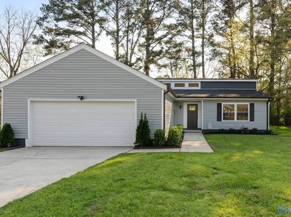 507 Forrest Park Ct NW, Huntsville, AL 35806