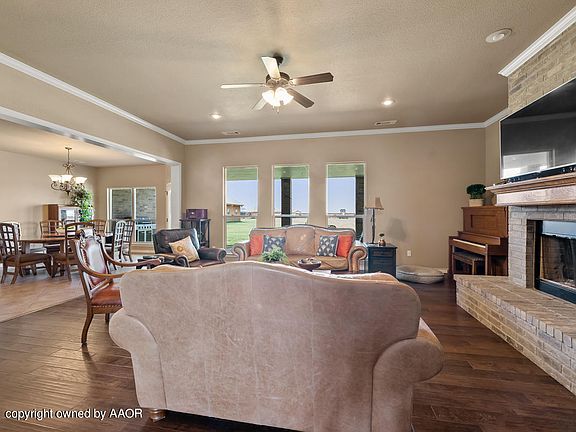 5th image of 17700 Calle Pierce Cir