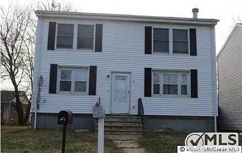 2nd image of 211 Delaware Ave #B