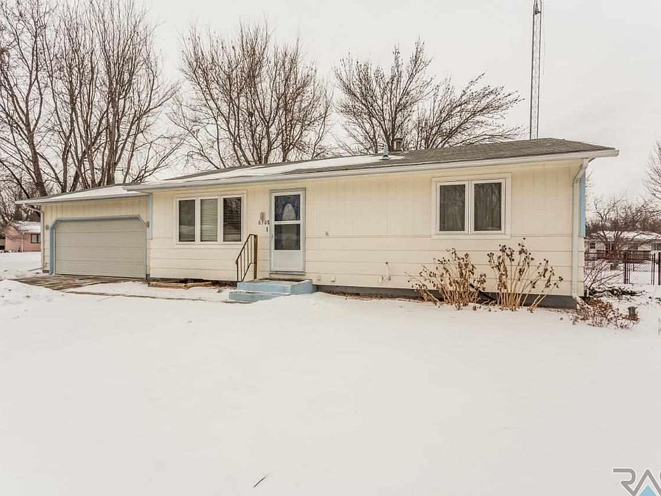 1st image of 6508 W Essex Dr