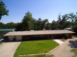 1103 N Country Club Cir, Carlsbad, NM 88220