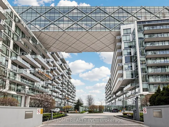 39 Queens Quay E #328, Toronto, ON M5E 0A5