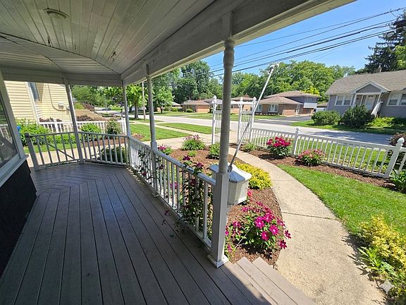 4th image of 4338 148th St