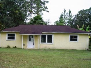 1626 Cox St, Southport, FL 32409