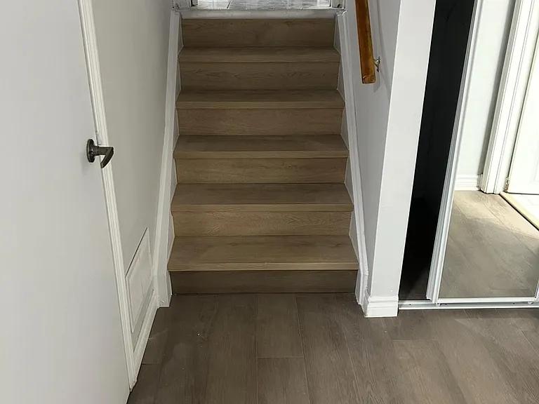 4142 Dursley Cres #LOWER — Photo 5