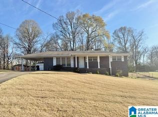 3008 Crestlane Dr, Adamsville, AL 35005