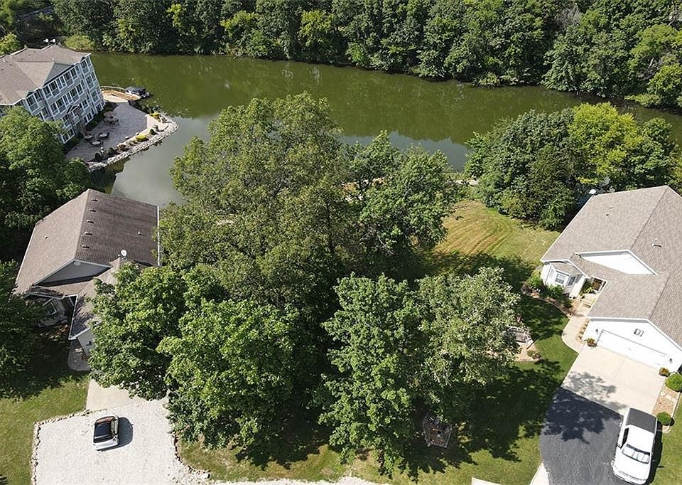 1st image of 427 Beyers Lake Est