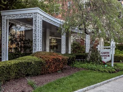 281 Garth Rd APT A3e, Scarsdale, NY, 10583