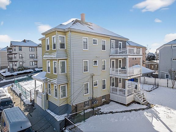 3rd image of 157 Earle St