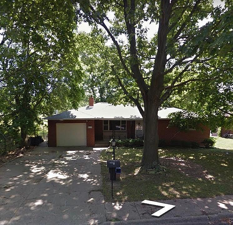 1st image of 4928 N Everts Ct
