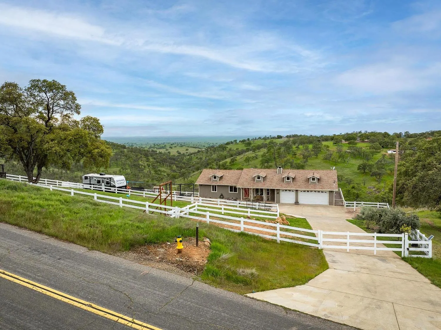 9569 Coronado Dr photo 1