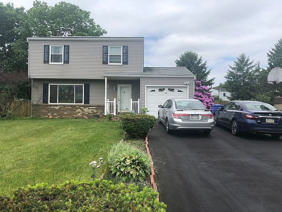 2nd image of 270 Harvest Dr