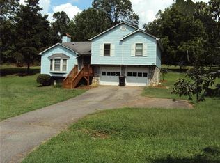 104 Oak Lane Rd, Morganton, NC 28655