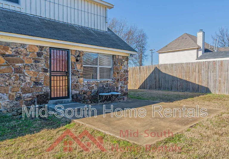5164 Brushwood Dr — Photo 24