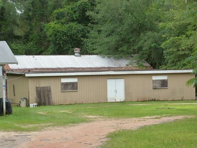 2nd image of 30584 Knollwood Dr