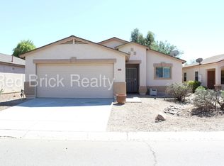 1905 E Silversmith Trl, San Tan Valley, AZ 85143