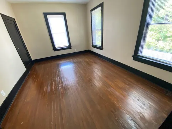 41 Gilbert Ave APT E, Terre Haute, IN 47807