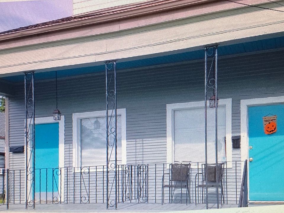 1st image of 447 2nd Ave