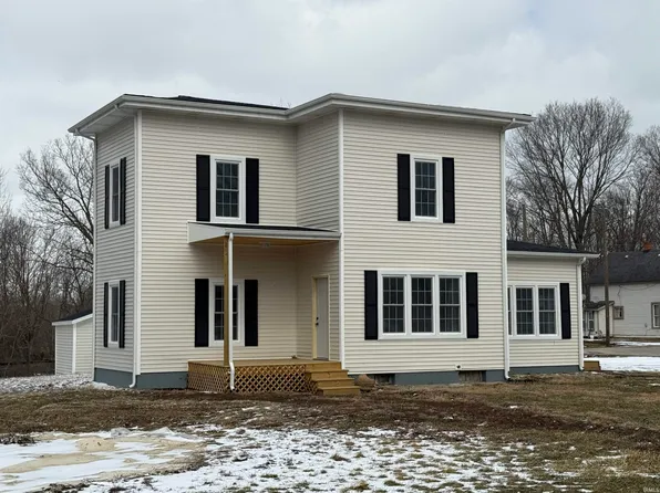 190 N State St, Andrews, IN 46702