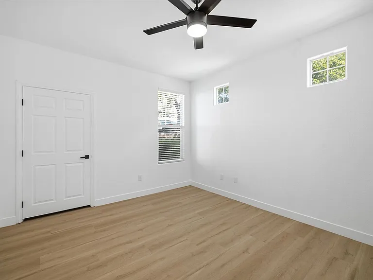 5855 Valley Dr #1022 — Photo 18