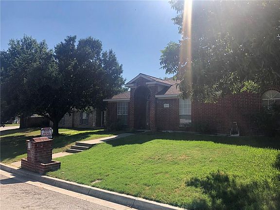 2nd image of 10504 Holly Grove Dr