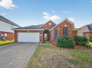 727 N Elder Grove Dr, Pearland, TX 77584