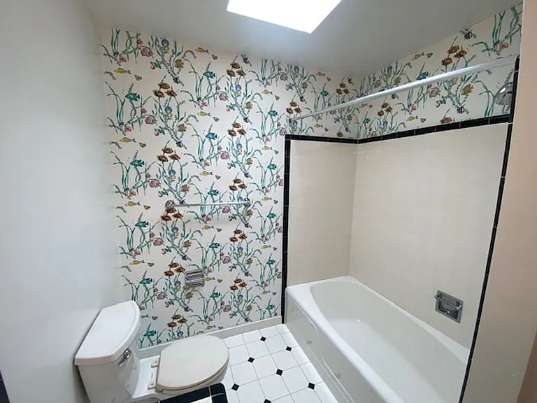 920 Crest Ave — Photo 28