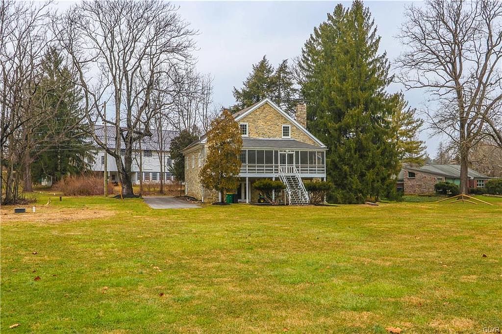 2837 Farr Rd, Emmaus, PA 18049 Zillow