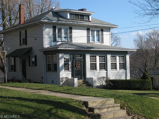 1st image of 412 Thompson Ave