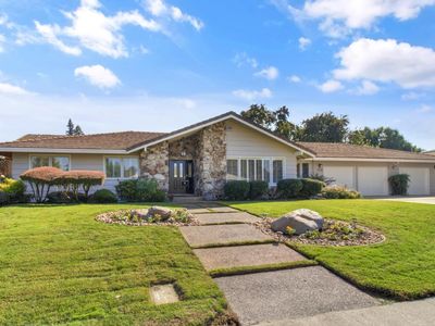 3950 American River Dr, Sacramento, CA, 95864
