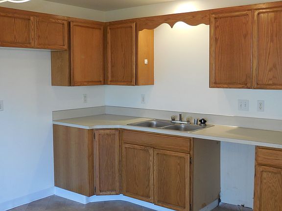 4th image of 1737 Foxtail Cir