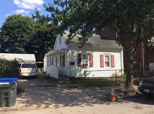 27 Hawkins St, Providence, RI 02908