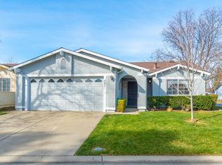 7697 Sunmore Ln, Sacramento, CA