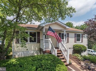 18 Poplar St, Myersville, MD 21773