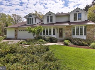 25 Townview Dr, Doylestown, PA 18901