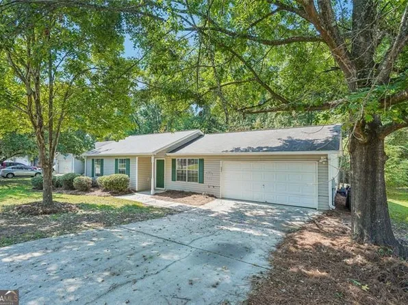 273 Village Dr, McDonough, GA 30253