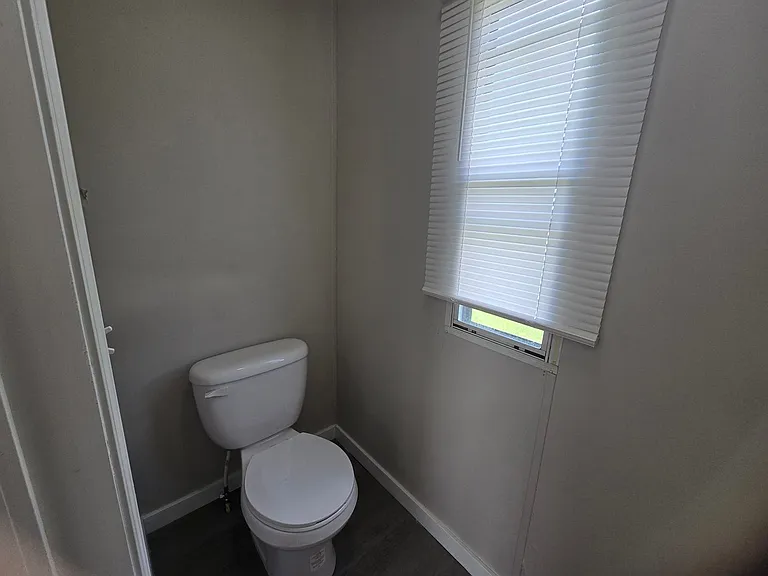 1194 Juniper Dr — Photo 15