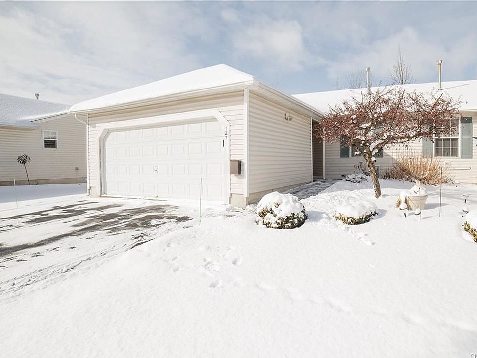 1st image of 127 Braintree Dr